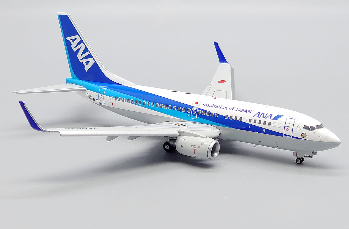 1:200 JC Wings ANA All Nippon Airways B737-700 Airplane Diecast Aircraft Model