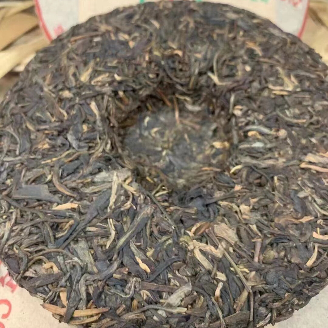 357g Yunnan Organic Old Puerh Raw Tea 2005 Banzhang Tea King Aged Pu'er Tea Cake