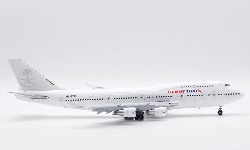 1:200 JC Wings ORIENT AIRLINES BOEING B747-400 Flap Down Airplane Diecast Model