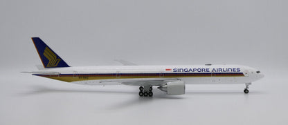 1:200 JC Wings Singapore Airlines BOEING B777-300ER Plane Diecast Aircraft Model