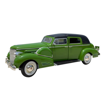 1:32 Scale Vintage Car Vehicles Simulation Alloy Model Car Souvenir Collection
