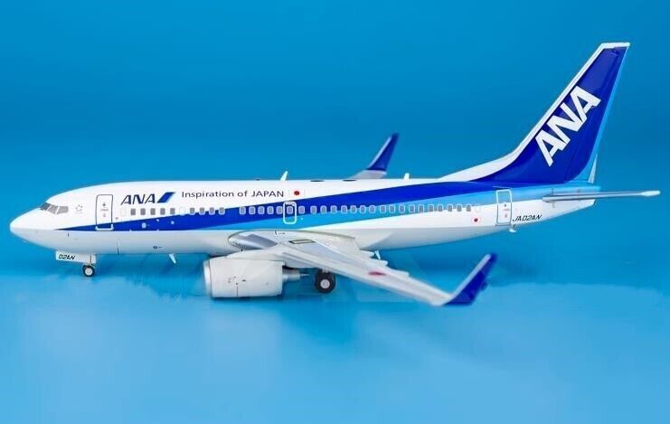 1:200 JC Wings ANA BOEING 737-700 Passenger Airplane Diecast Aircraft Model