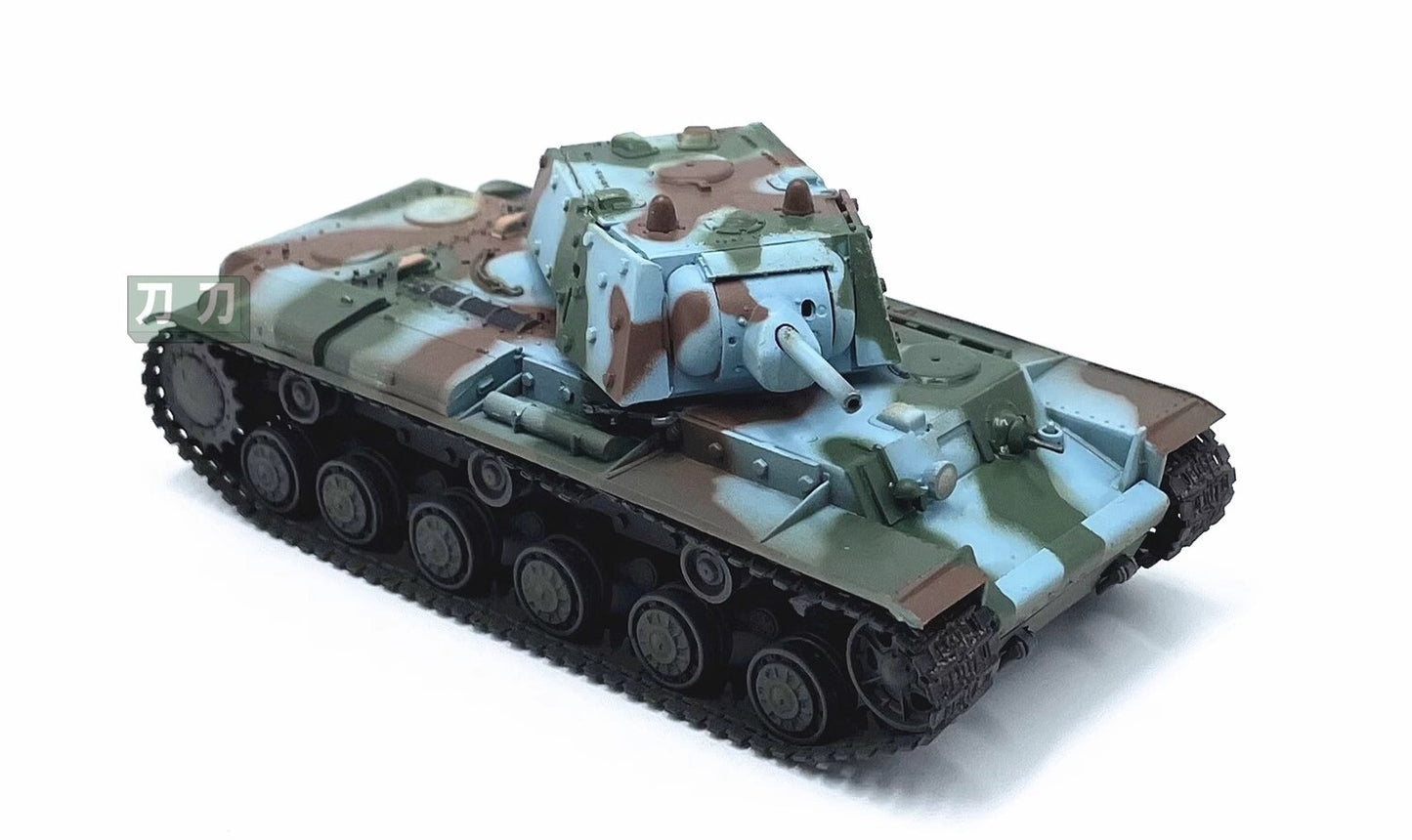 1:72 Soviet KV-1E Heavy Tank Finnish Army Static Finished Model 36280