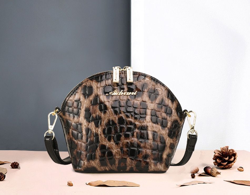 Leather Bag Shell Fashion Versatile One-Shoulder Messenger Bag Small Square Bags