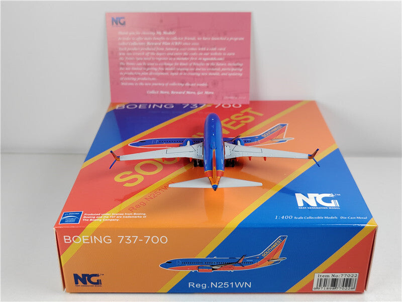 NG Models SOUTHWEST FOR BOEING B737-700 N251WN 1:400 Aircraft Pre-built Model