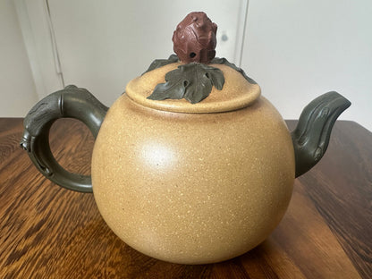 Chinese zisha (purple sand) Yixing flower teapot replica