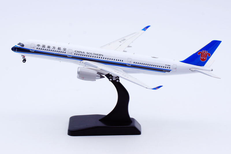 1:400 JC Wings CHINA SOUTHERN AIRBUS A350-900XWB Airplane Diecast Plane Model