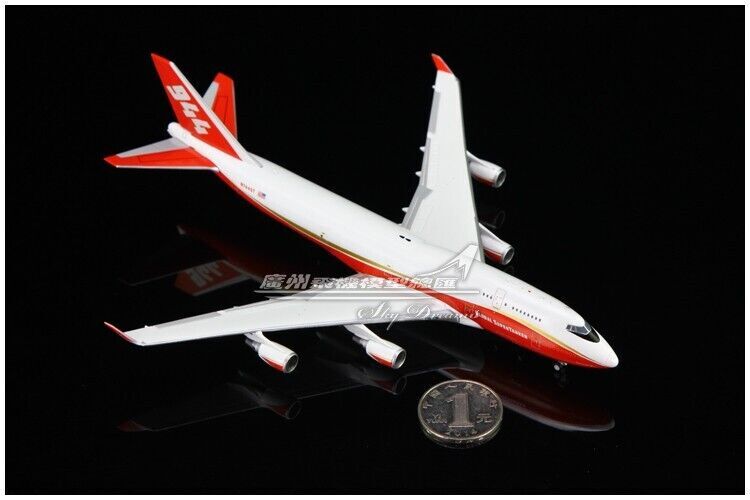 1:400 JC Wings Global Super Tank BOEING 747-400 Airplane Diecast Aircraft Model