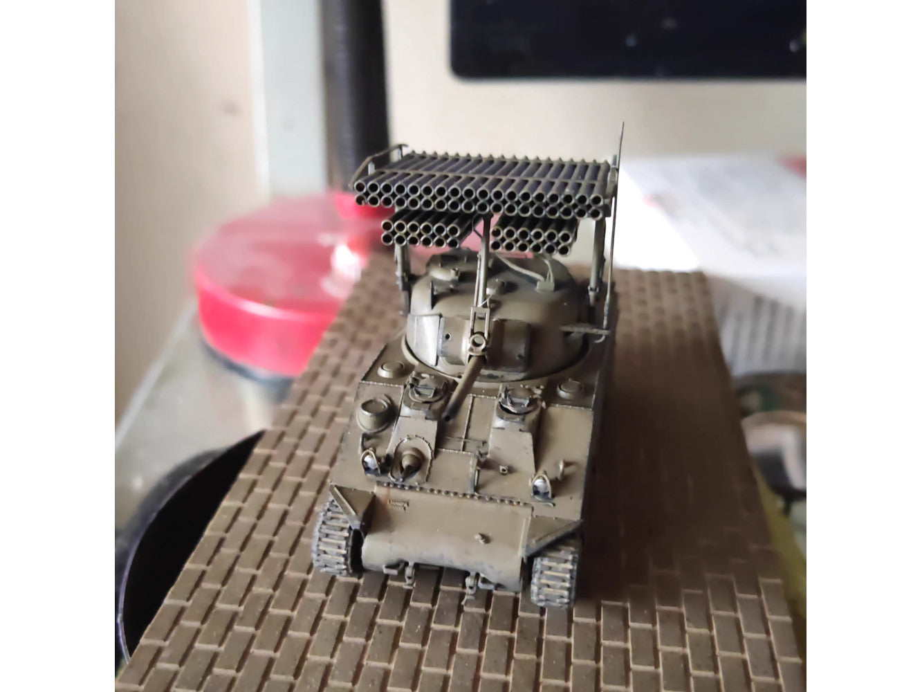 1/72 Us M4 Sherman Tank With Calliope Rocket Launcher Painted Finished Model