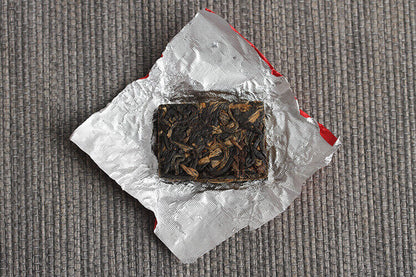 500g Yunnan Fengqing Kung Fu Black Tea Dian Hong Xiao Tuocha Golden Square Brick