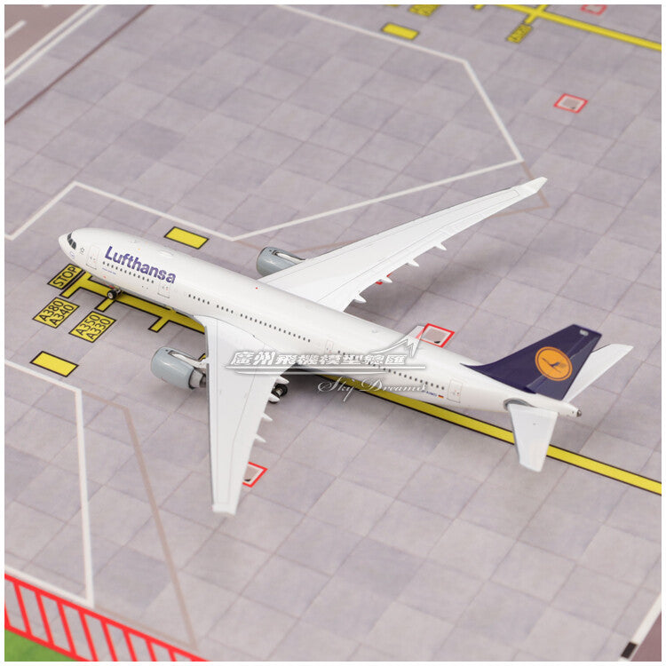 1:400 Phoenix Lufthansa AIRBUS A330-200 Passenger Aircraft Diecast Plane Model