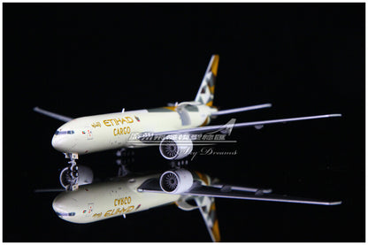 1:400 GeminiJets ETIHAD CARGO B777-200LRF Airplane Diecast Plane Aircraft Model