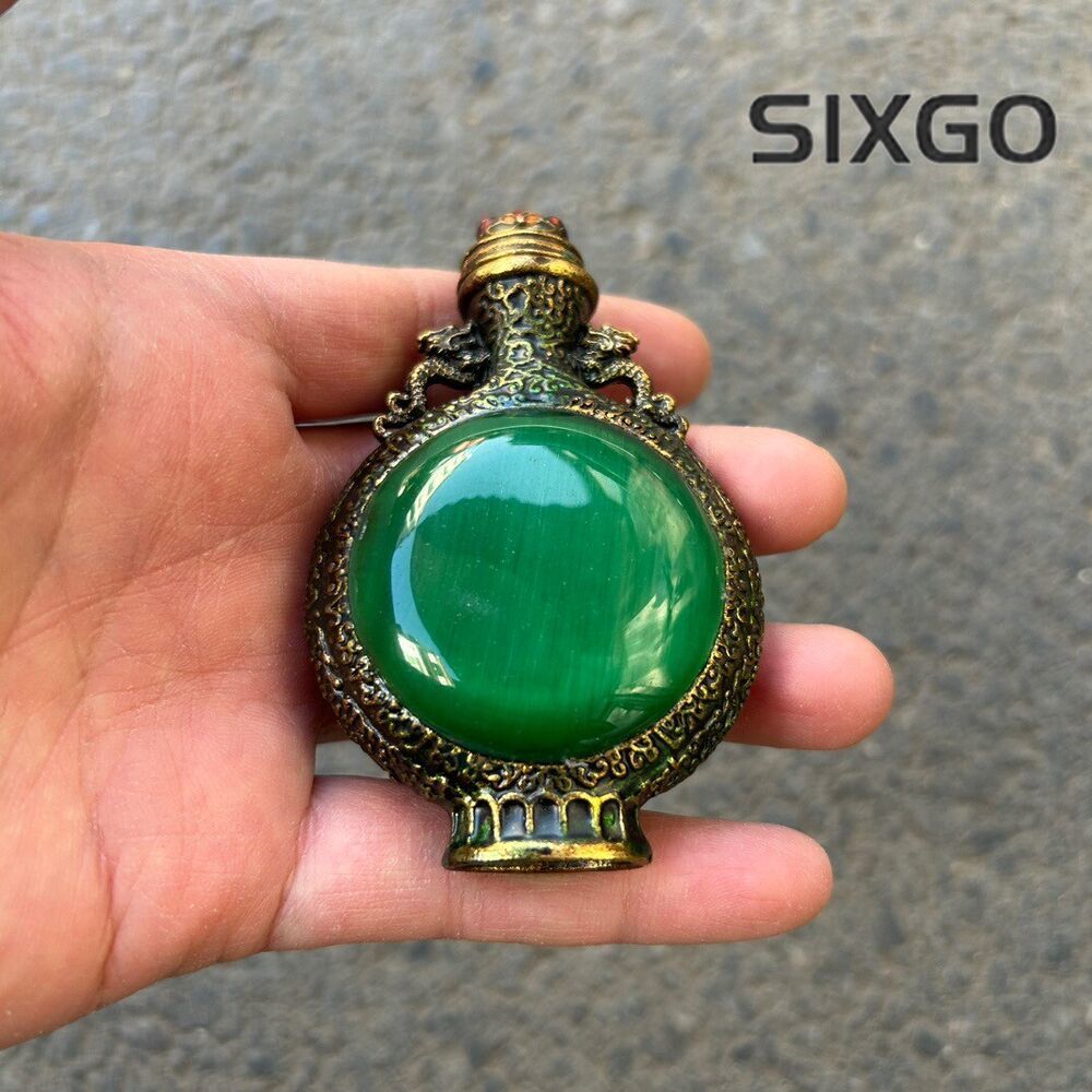 Chinese Hand-carved Cloisonne Color-changing Stone Snuff Bottle