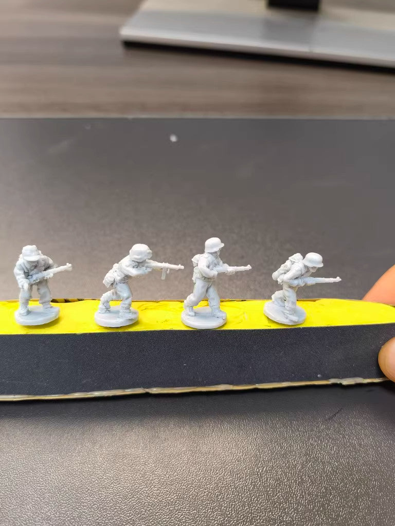 1/72 Resin figures model WWII Germany trooper Soldiers kit /3d printed