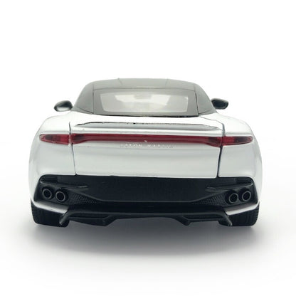 1/24 Aston Martin DBS Superleggera Diecast Metal Model Car Turning Wheels White