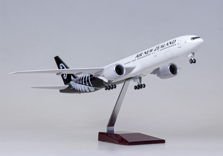 47CM 1:157 AIR NEW ZEALAND BOEING 777-300ER Airplane Landing Gears Resin Model