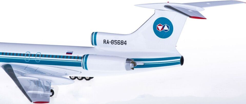 1:200 Herpa Air Enterprises Tupole TU-154M Passenger Airplane Diecast Model