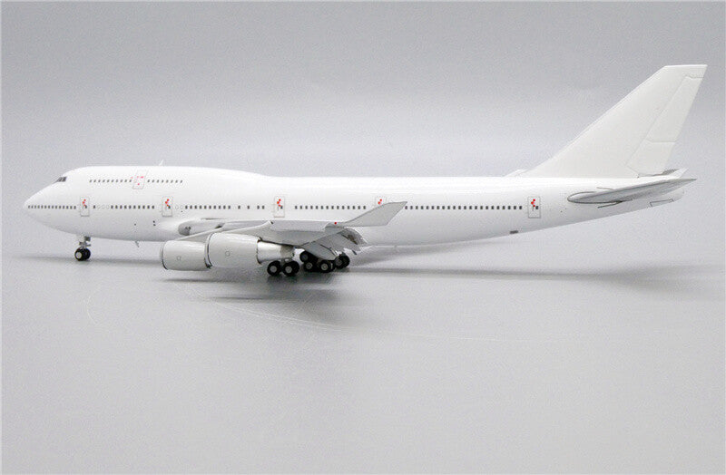 JC Wings Blank Plane For Boeing B747-400 GE Engine Flaps Down 1/400 plane Model