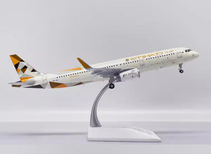 1:200 JC Wings ETIHAD AIRBUS A321 Passenger Airplane Diecast Aircraft Model