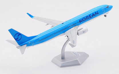 1:200 SQ Wings Korean Air Boeing 737-900 Passenger Airplane Diecast Plane Model