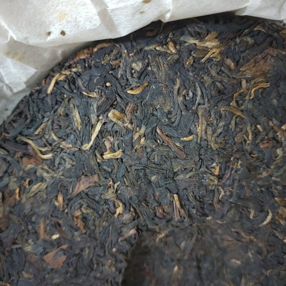 2007 Zhongcha Yunnan Qizi Cake Early Spring Pu'er Tea Raw Ancient Tree Puer 400g