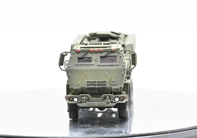 Sanrong 1/72 US Hymas M142 Self-propelled Rocket Launcher Finished Model Spot!