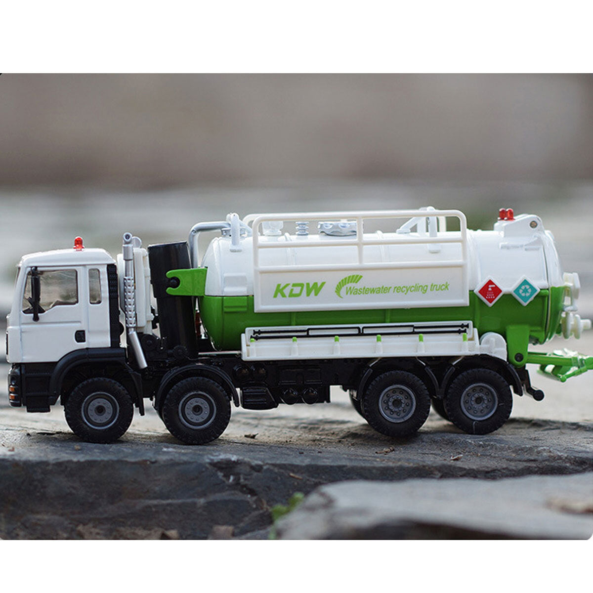 6.9" Sewage Recycling Truck Toy Model Car Diecast Toy Vehicle Boys Toys White
