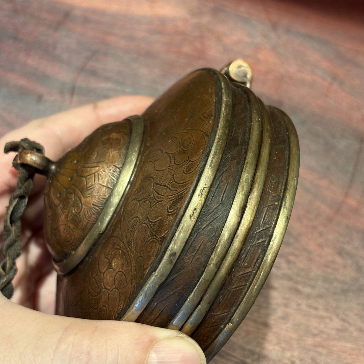 Vintage Handmade Nepalese Pure Copper Tingsha Case 8.5cm Buddhist Ritual Box
