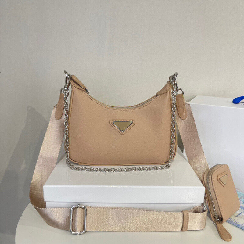 Women messenger chain shoulder bag armpit dumpling bag