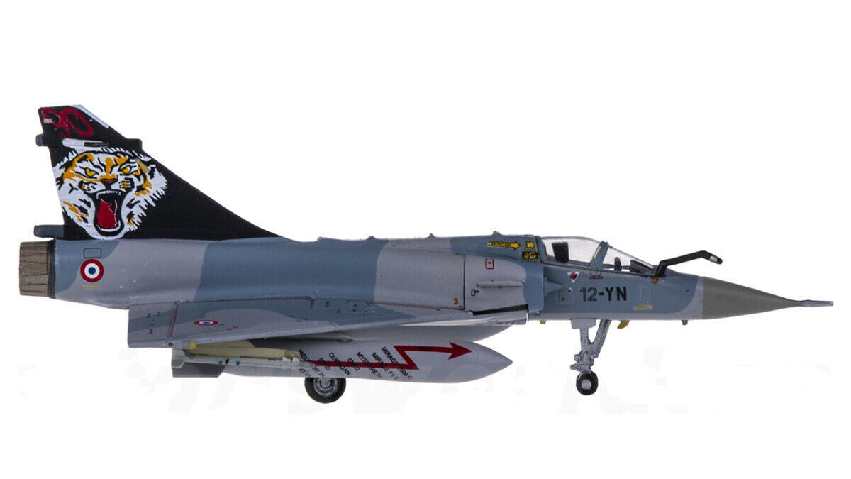 1:200 Hogan French Air Force Dassault Mirage 2000C Fighter Diecast Plane Model