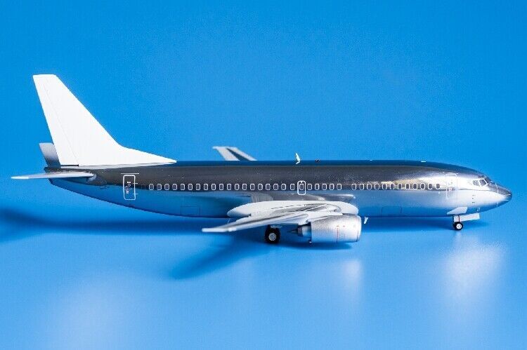 1:200 17CM JC Wings BOEING 737-300 Passenger Aircraft Diecast Blank Plane Model