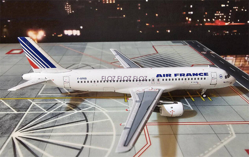 for PandaModel Air France for Airbus A320 F-GFKQ 1:400 Aircraft Pre-built Model