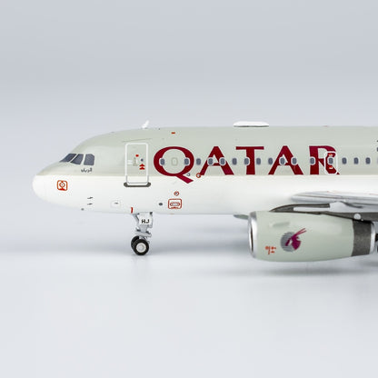 1:400 NGmodels Qatar Amiri Flight ACJ Airbus319 Passenger Diecast Plane Model