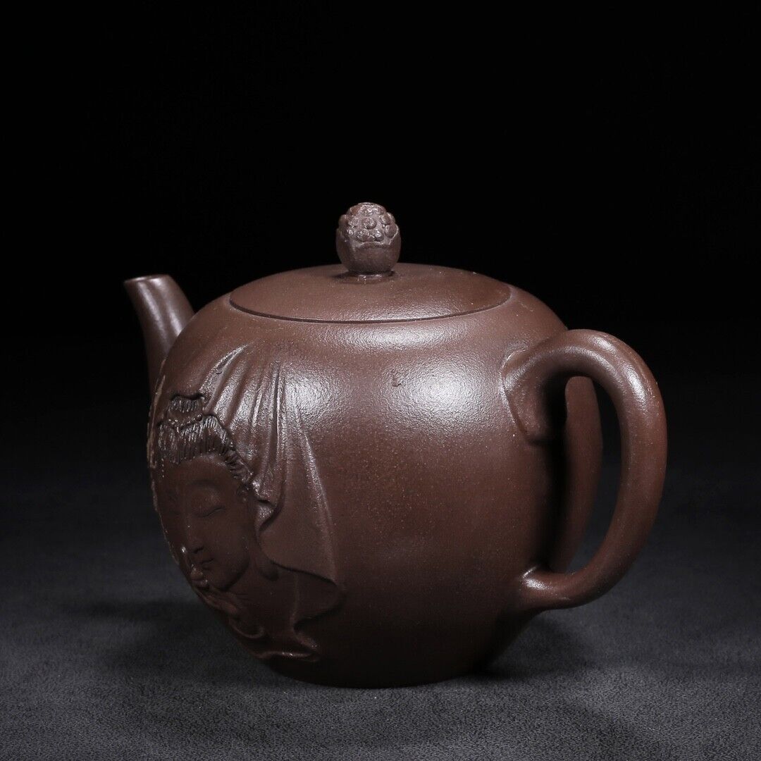 l-0Chinese Yixing Zisha Clay Handmade Exquisite Teapot （美人肩 底款：周桂珍）