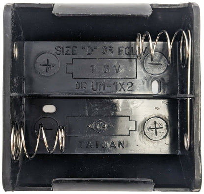 2 'D' Cell Battery Holder with Solder Lug Terminals, Plastic Case (2.8"x2.8"x1")