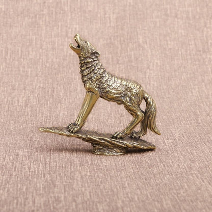 Solid Brass Wolf Ornament Rock Wolf Totem Tea Pet Retro Copper Craft