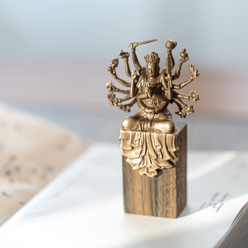 6.4CM Buddhist Articles Mini Buddha Mother Carvings Handmade Bronze Ornaments