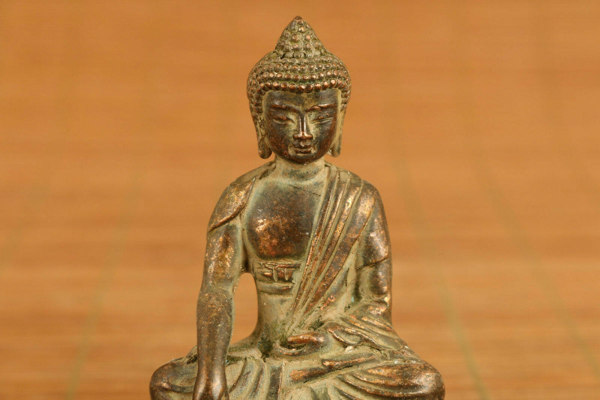 chinese old bronze hand carved buddha Sakyamuni statue figure