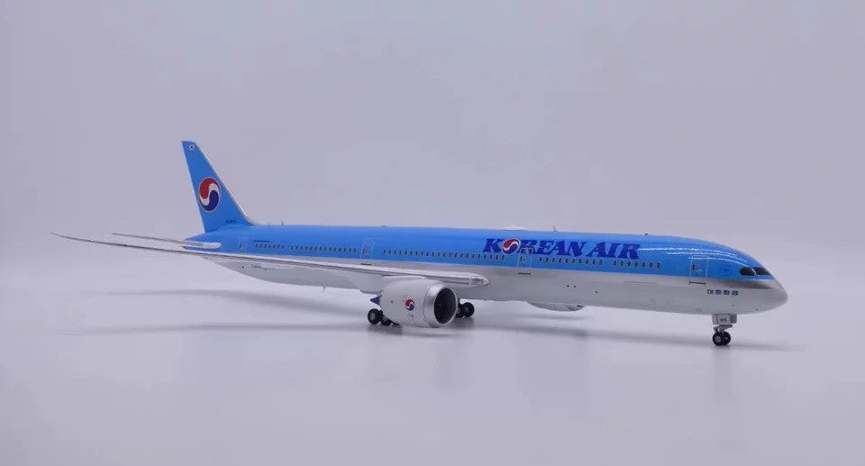 1:200 JC Wings Korean Air Boeing 787-10 Flap Down Airplane Diecast Plane Model
