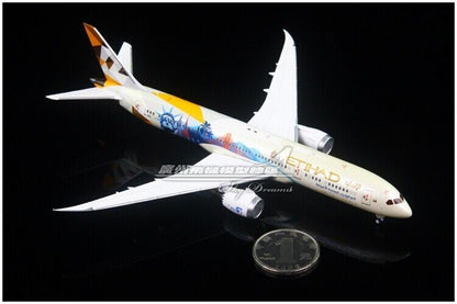 1:400 JC WINGS ETIHAD AIRWAYS BOEING 787-9 Passenger Aircraft Diecast Model