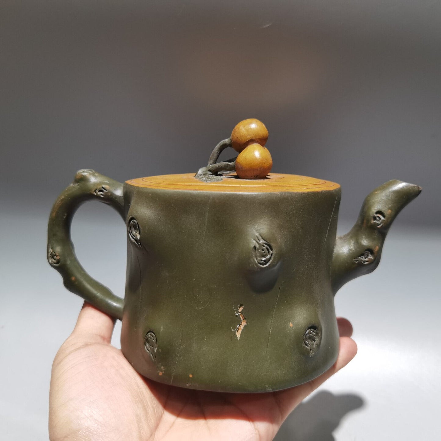 Chinese Yixing Zisha Clay Handmade Exquisite Teapot（树桩壶 底款：蒋蓉）