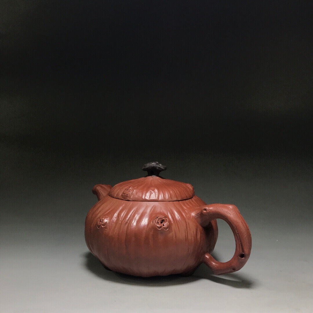 Chinese Yixing Zisha Clay Handmade Exquisite Teapot （供春 底款：顾景舟）