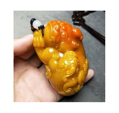 New Chinese Antique Natural Huanglong Jade Carved Pixiu Necklace Pendant