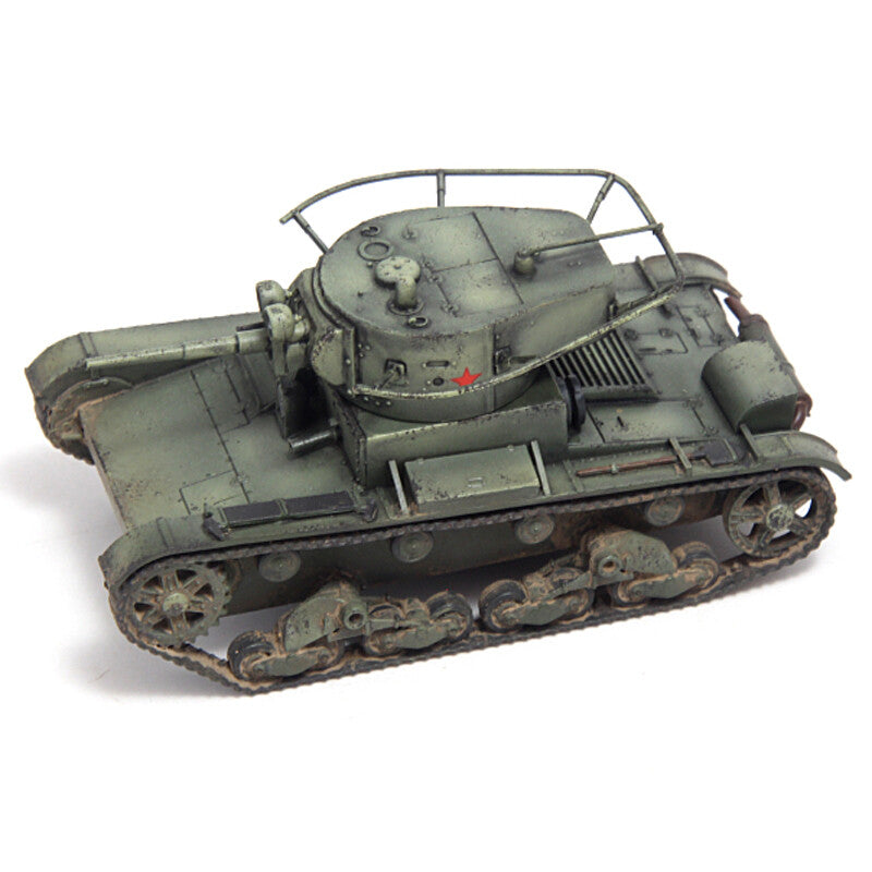 1/72 Soviet T-26 T26 Light Tank Model 1933 Antenna Edition