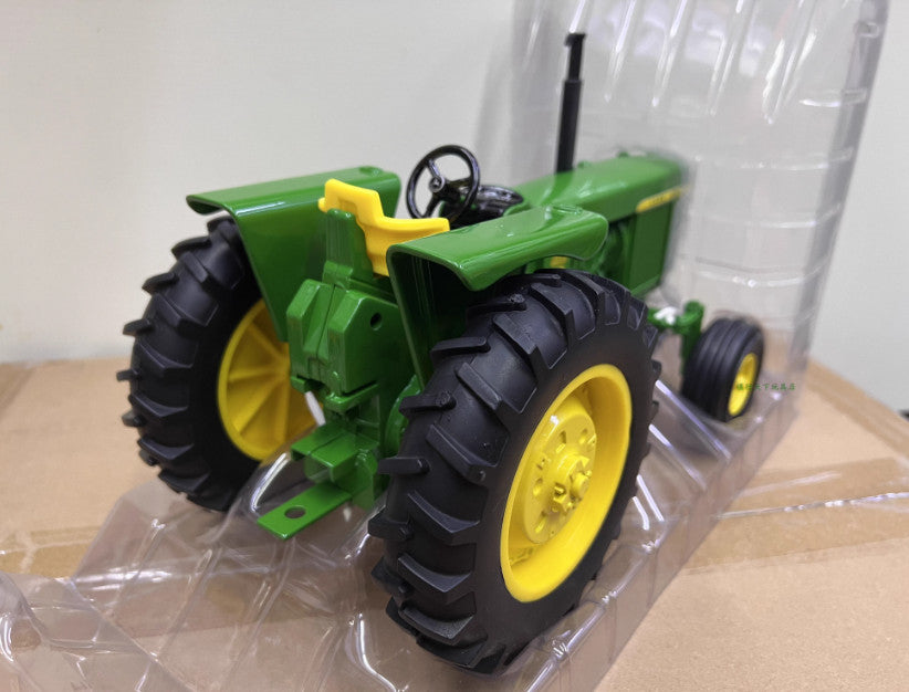 1:16 ERTL JOHN DEERE 4520 Tractor Farm Agricultural Machinary Diecast Model