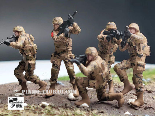 1/72 5Pcs China PLA 5-man model combat group B Sand camouflage