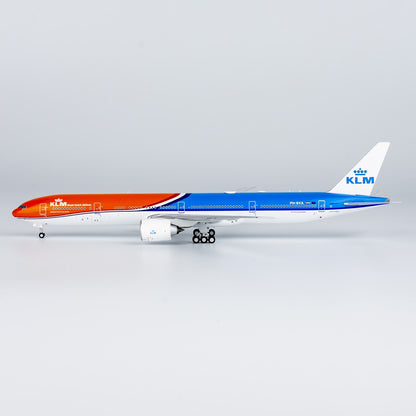 1:400 NGmodels KLM Boeing 777-300ER Passenger Airplane Diecast Plane Model