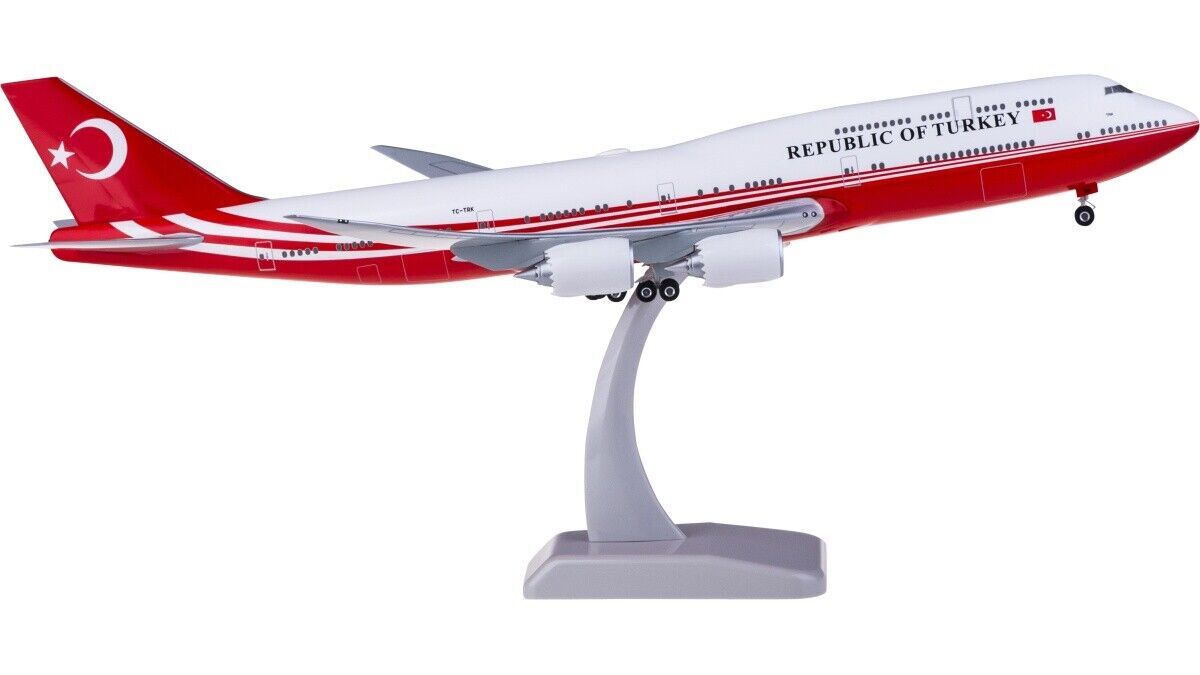 1:200 Hogan REPUBLIC OF TK BOEING 747-8 Passenger Airplane ABS Plastic Model