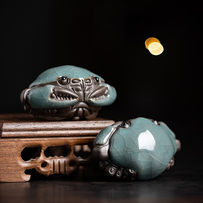 1PC Ceramic Crab Tea Pet Ornament Creative Tea Table Decoration