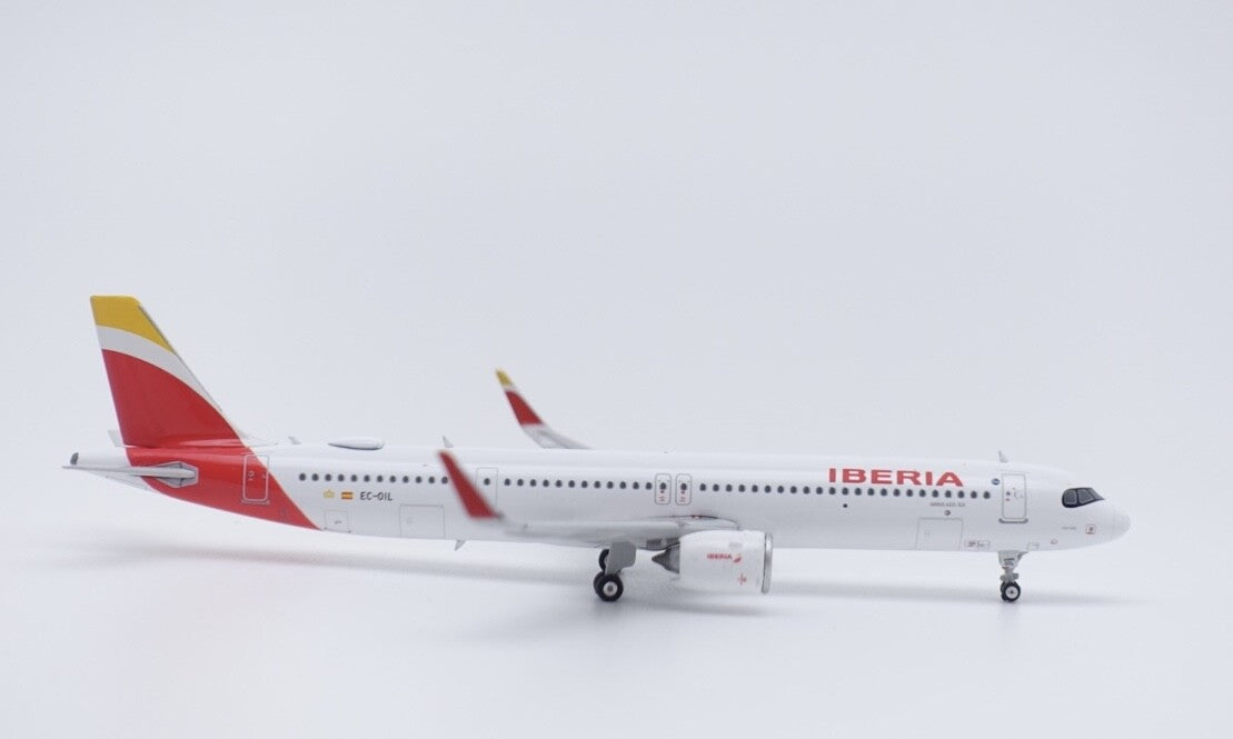 1:400 Phoenix Iberia Airbus A321neo Passenger Plane Aircraft Diecast Model
